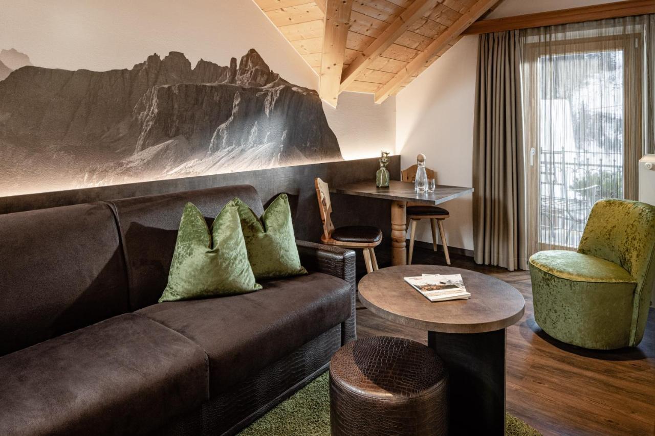 玛西亚科尼精品时尚酒店 Santa Cristina Val Gardena 外观 照片